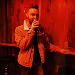 Meet your Posher, Connor